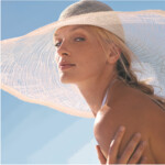 Garnier Ambre Solaire Clear Protect Zonnespray SPF 20 - 20.26 euro
