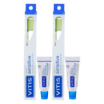 2x Vitis Tandenborstel + Mini Tandpasta Sensitive
