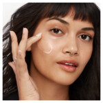 Olay Regenerist Serum, Dagcrème en Gezichtsreiniger Pakket - 46.99 euro