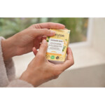 WELEDA Bio Shower Bar Ginger & Petitgrain - 5.95 euro
