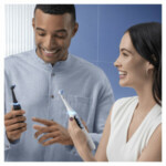 3x Oral-B Elektrische Tandenborstel iO Series 8 Paars - 604.98 euro
