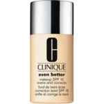 Clinique Even Better Glow Foundation 04 Bone - 31.35 euro