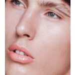 Madara Glossy Venom Lipgloss 74 Nude Coral - 16.25 euro