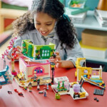 Lego Friends 41748 Heartlake City Buurtcentrum - 149.99 euro