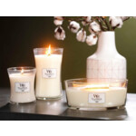 WoodWick Geurkaars Large Linen - 33.95 euro
