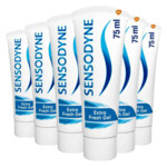 Plein <b>6x</b> Sensodyne Tandpasta Extra Fresh Gel aanbieding