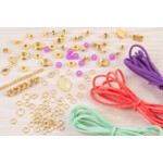 Make It Real Suede Armbandjes met Bedeltjes Maken - 5.89 euro