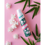6x Batiste Naturally Droogshampoo Bamboo Fibre & Gardenia - 35.6 euro