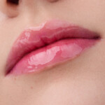 Catrice Glossin' Glow Tinted Lip Oil 010 Keep It Juicy - 4.49 euro