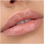 essence Extreme Shine Volume Lipgloss 11 Power of Nude - 3.79 euro