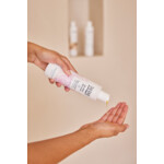 Therme Moisturising Shower Oil Mindful Blossom - 9.99 euro