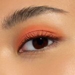 essence Matte Liquid Eyeshadow 03 Peach Pop - 2.95 euro