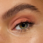 essence Matte Liquid Eyeshadow 03 Peach Pop - 2.95 euro