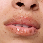 essence The Super Peptide Glossy Lip Treatment 01 Peptacular! - 2.95 euro