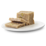 24x Voskes Kattenvoer Nat Paté Adult Heek met Zalm & Erwtjes 85 gr