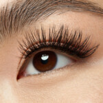 essence What The Fake! False Lashes 02 Dramatic Curl - 2.95 euro