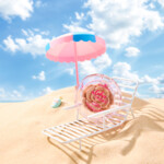 essence Aloha, Babes! Flower Highlighter 01 Paradise. Glow. Repeat. - 5.79 euro