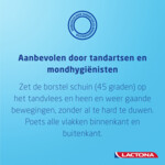Lactona Tandenborstel M40 Medium - 3.79 euro