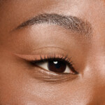 essence Colour It! Liquid Eyeliner 05 Chocolate Brown - 3.49 euro