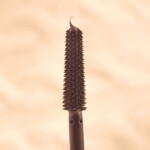 essence Feelin' Comfy Lash Mascara 01 Lash Cocoon - 4.25 euro