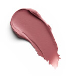 essence Blur Soufflé Matte Lip Cream 06 Pillow Talking - 3.35 euro
