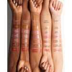 Fenty Beauty Gloss Bomb Universal Lip Luminizer 06 Glass Slipper - 23.99 euro