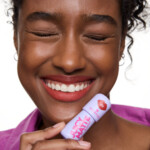 essence Juicy Matte Lip Mousse 01 Maple Rouge - 2.89 euro