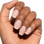 essence UV Base Coat 01 Make-up Rosé - 2.95 euro