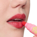 essence Juicy Tint Lip Marker 01 Peach Pop - 2.89 euro