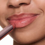 essence Blur Soufflé Sheer Nude Lip Balm 01 Nude Beige - 2.95 euro