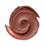 essence Blur Soufflé Sheer Nude Lip Balm 05 Nude Toffee - 2.95 euro