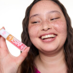 essence Juicy Serum Hydrating Lip Treatment 01 Raspberry - 2.89 euro