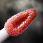 essence Midnight Meow Cat-eye Shiny Lipgloss 01 Moonlight Spell - 3.59 euro