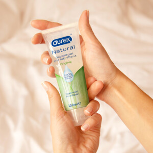 Durex Glijmiddel Natural Pure en Extra Sensitive en Hydraterend Pakket - 35.97 euro