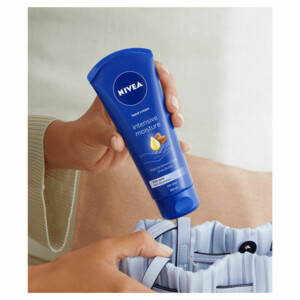 3x NIVEA Handcrème Intensieve Hydratatie - 16.3 euro
