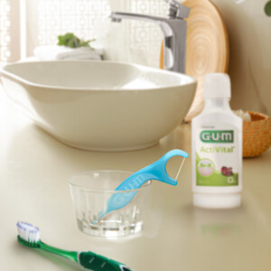 4x GUM Easy Flossers - 14.97 euro