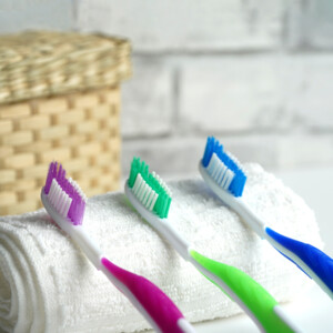 6x Sence Tandenborstels 3D-Extra Clean Medium - 6.16 euro