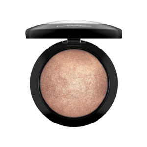 MAC Cosmetics Mineralize Skinfinish Global Glow - 39.99 euro