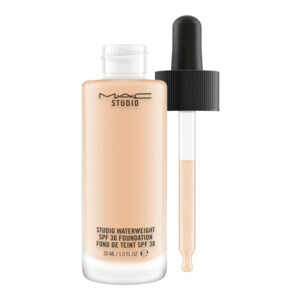 MAC Cosmetics Studio Waterweight Foundation SPF 30 NW15 - 34.39 euro