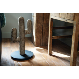 Designed by Lotte Krabpaal Cactus Zwart 35 x 35 x 60 cm