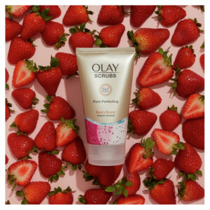 Olay Cleanse Scrub Berry Burst - 6.24 euro