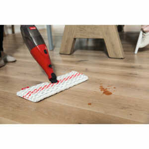 Vileda 1-2 Spray MAX - Dweilsysteem met spray en pad in microvezels Rood Wit - 26.99 euro