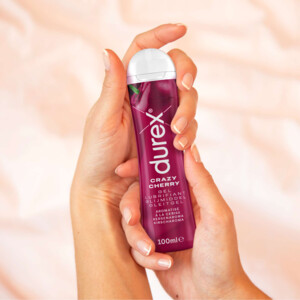 Durex Play Glijmiddel Crazy Cherry - 11.09 euro