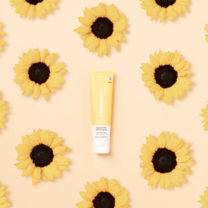 Naif Feeling Sunny Groot Zonnebrand Pakket - 55 euro