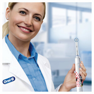 Oral-B Elektrische Tandenborstel Junior Minnie - 59.69 euro