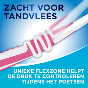 6x Aquafresh Tandenborstel Clean Control Soft - 14.51 euro