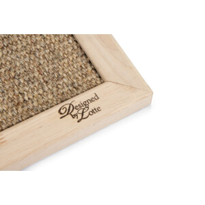 Designed by Lotte Krabplank Hout Poezels 70 x 50 x 2 cm