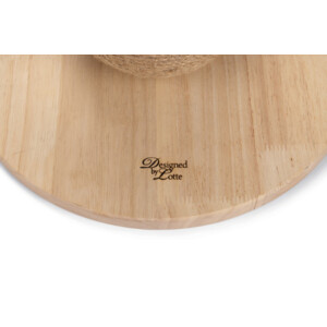 Designed by Lotte Krabbollen Hout Elio 