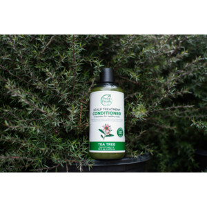 Petal Fresh Tea Tree Conditioner - 6.59 euro