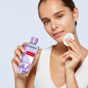 L'Oréal Revitalift Volumegevende Toner - 7.99 euro